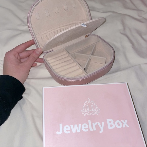 Jewelry - Jewelry Box🎀 | NWT